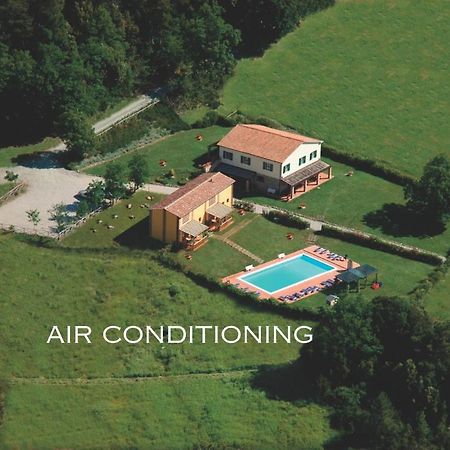 Agriturismo La Burraia Vicino A San Gimignano ガンバッシ・テルメ エクステリア 写真