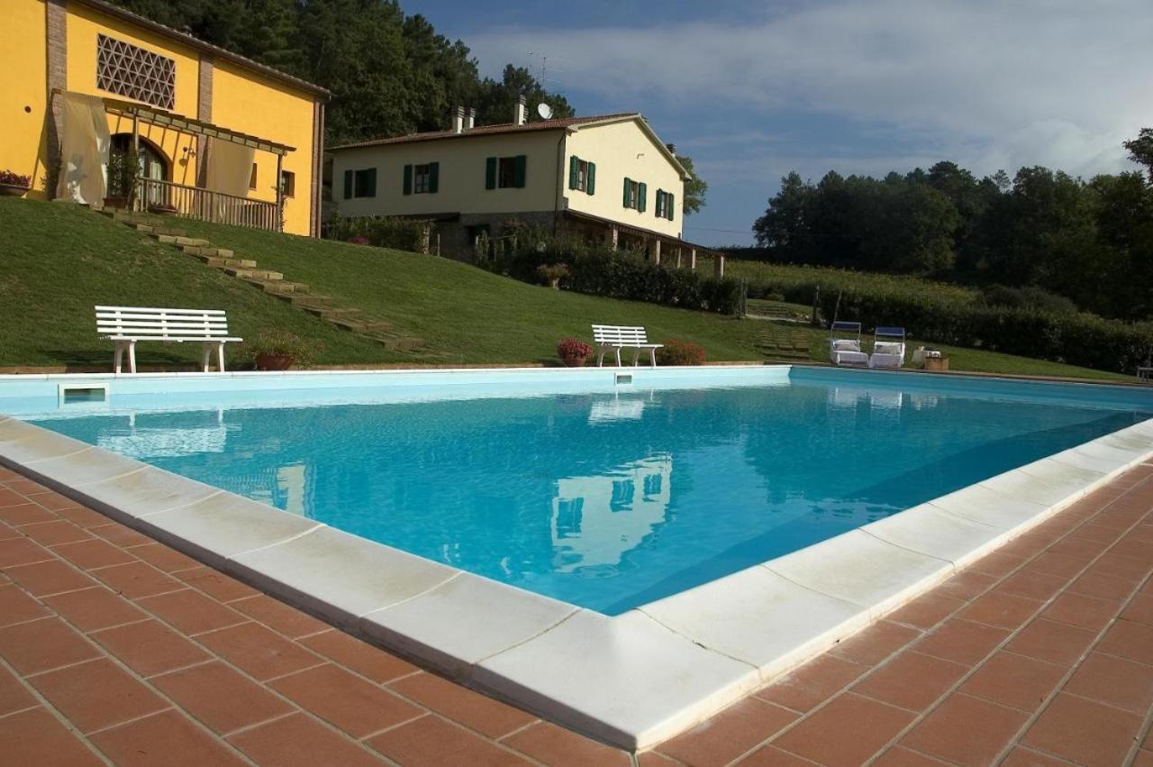 Agriturismo La Burraia Vicino A San Gimignano ガンバッシ・テルメ エクステリア 写真