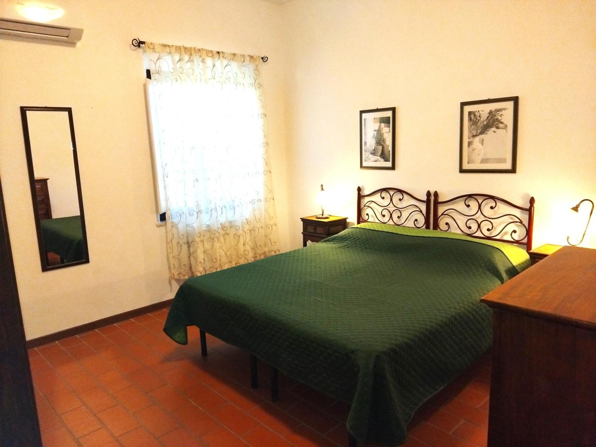 Agriturismo La Burraia Vicino A San Gimignano ガンバッシ・テルメ エクステリア 写真